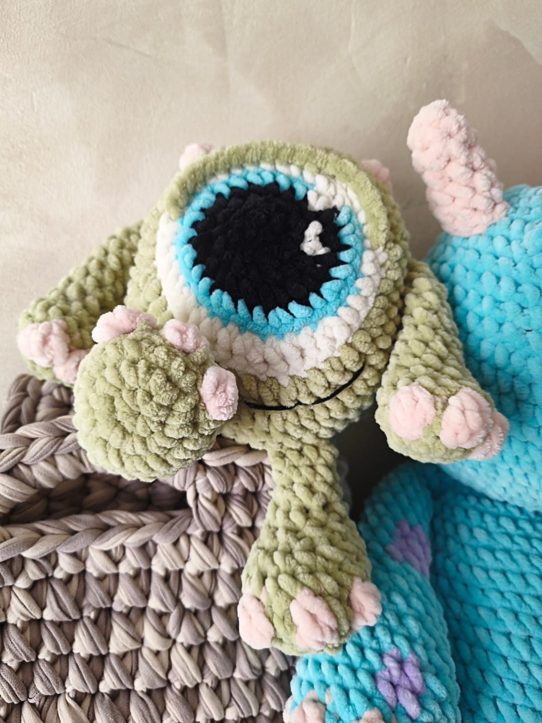 Customer photo review of HiMALAYA Dolphin Baby