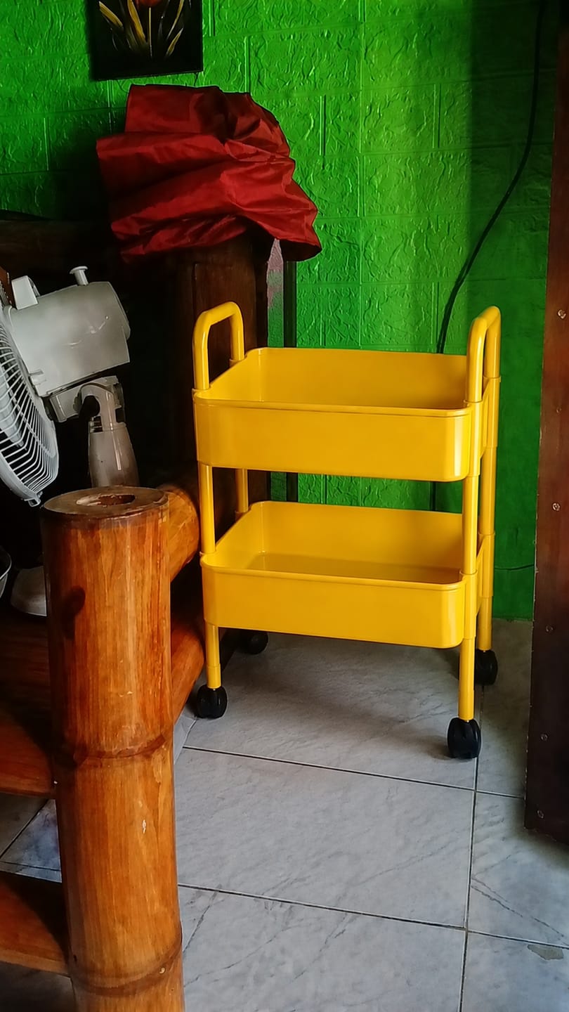 Customer photo review of Mobiele Boekenplank Trolley met Wielen - Rollit