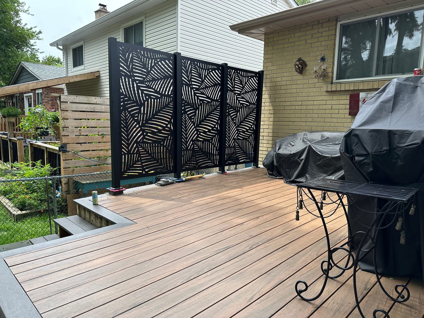 Customer photo review of Privacy Screen (Maui)