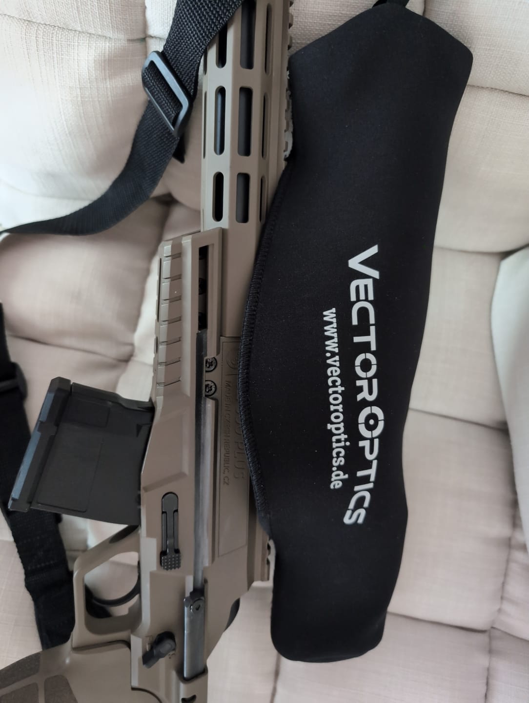 Customer photo review of Vector Optics SCOT-44 Vector Optics Deutschland Schutzhülle für Zielfernrohre in versch. Längen