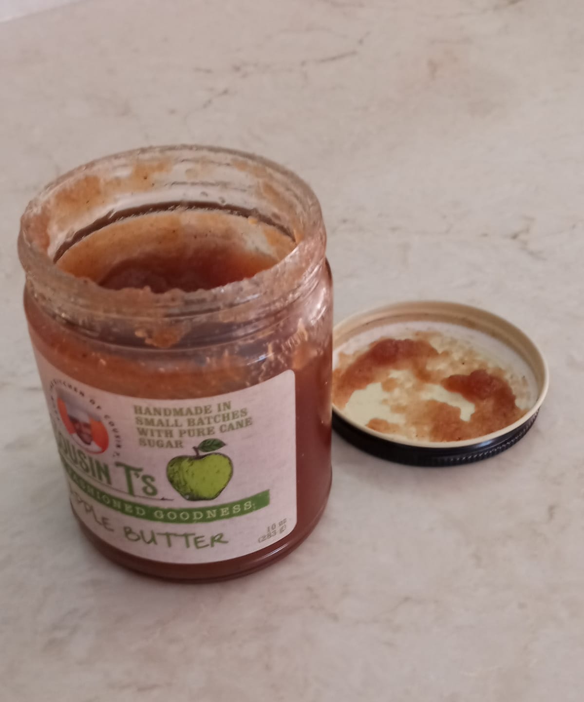 Customer photo review of Cousin T's Gourmet Apple Butter Spread