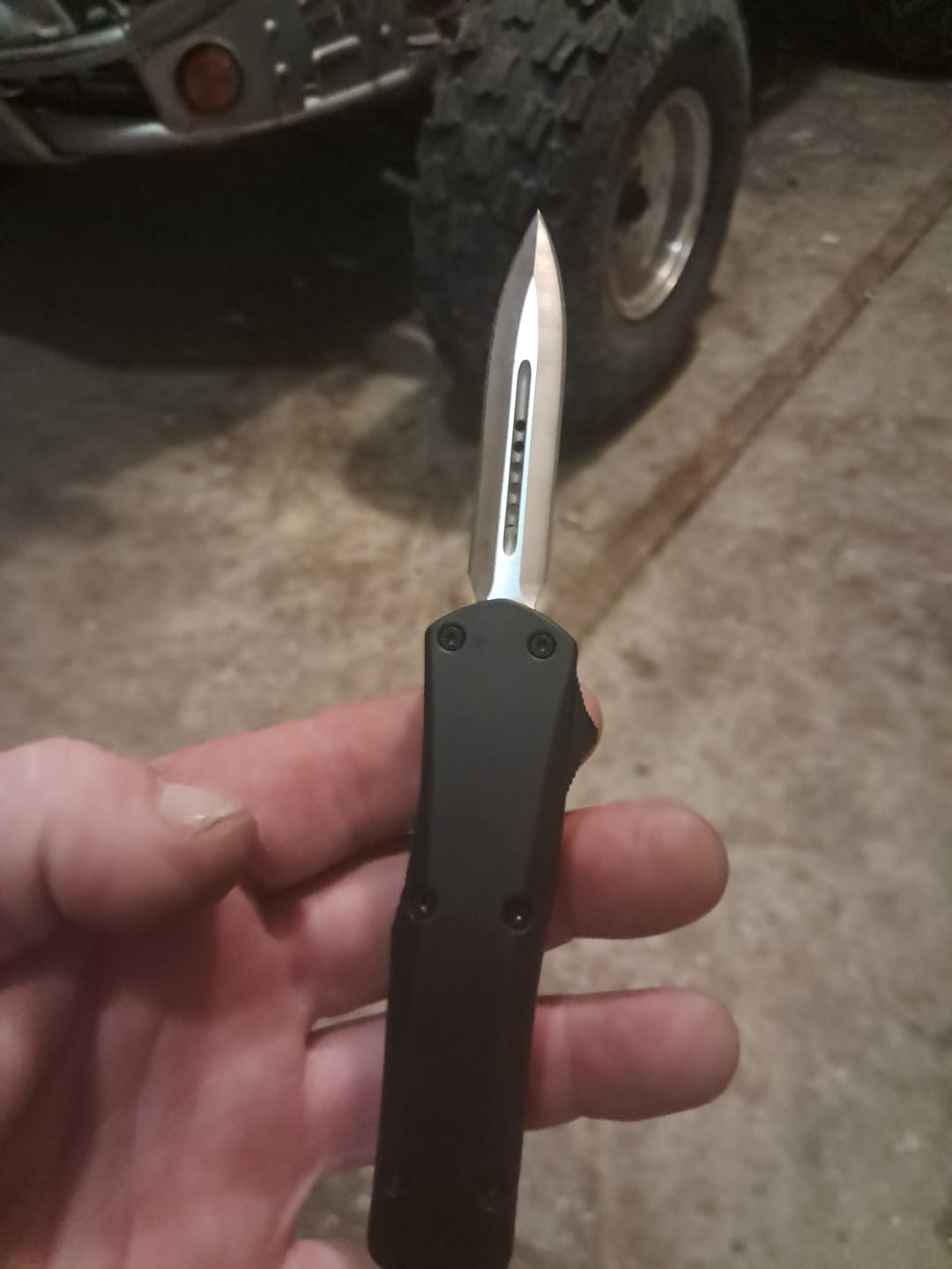 Customer photo review of Small Black Ghost D/A OTF