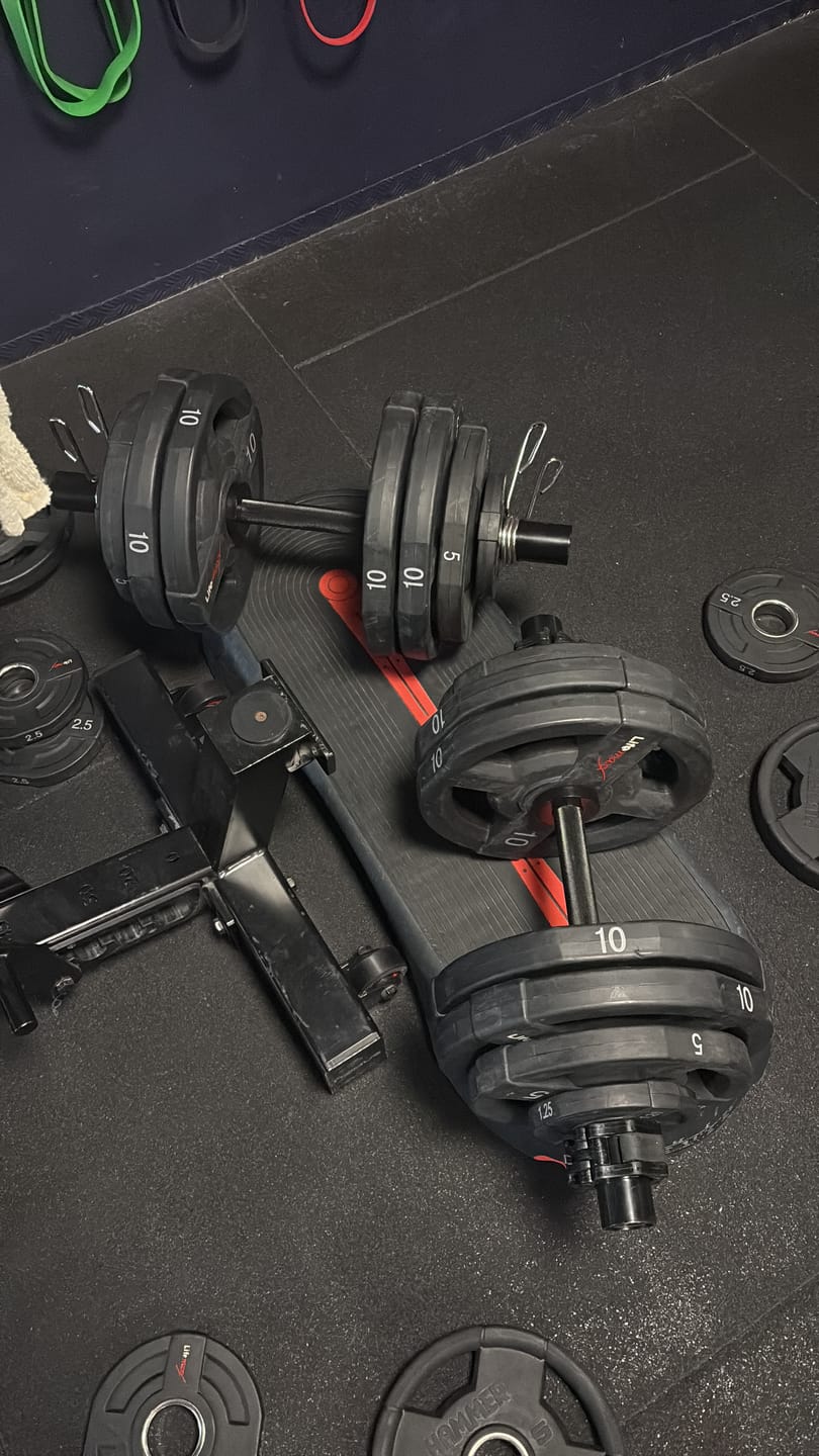 Customer photo review of Riot Heavy Duty Loadable Dumbbell Handle - Rated to 200KG