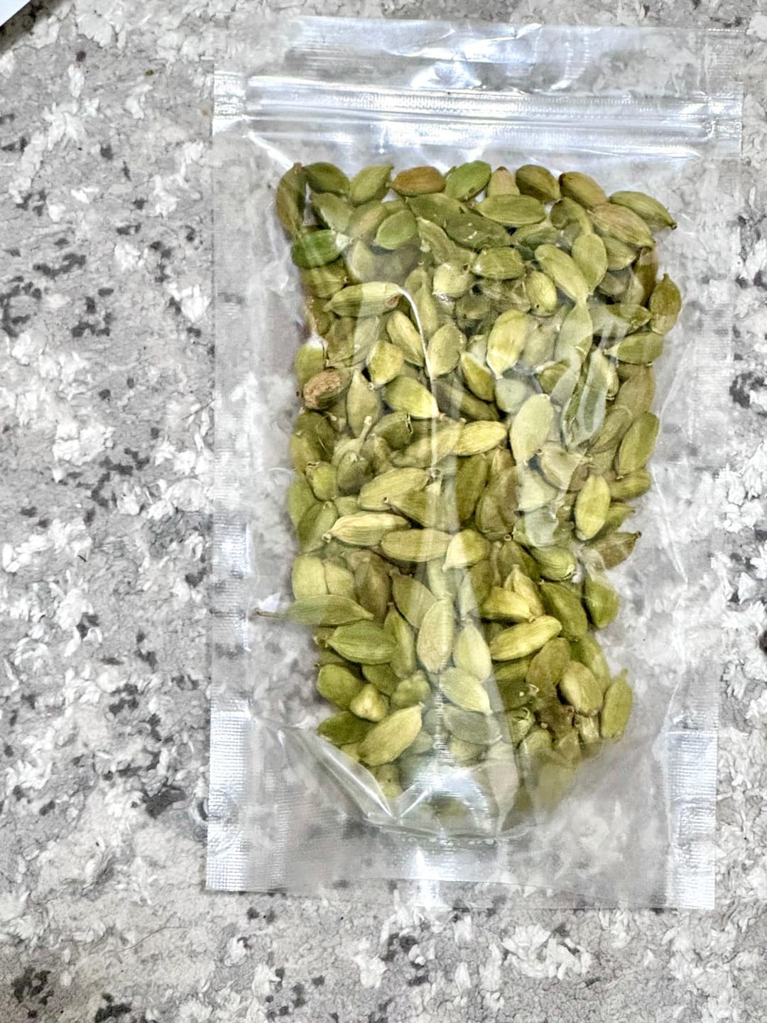 Customer photo review of Premium Indian Green Cardamom هيل أخضر هندي فاخر