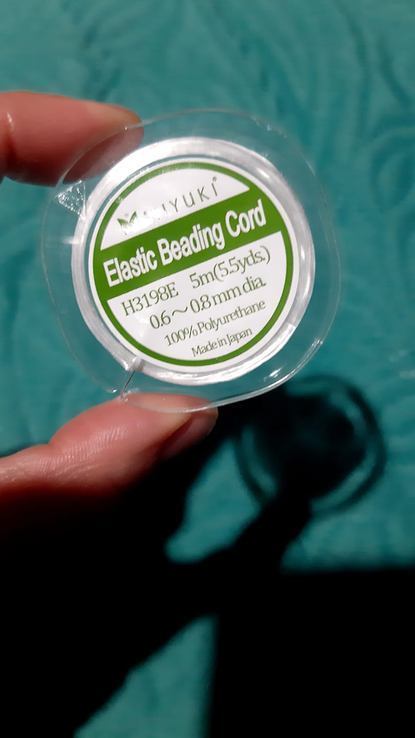 Customer photo review of Hilo Elástico Transparente Miyuki 0.8 mm - 5 mts