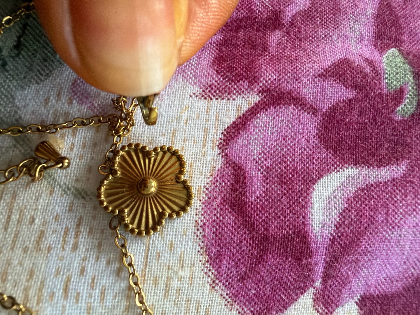 Customer photo review of Free Golden Clover Necklace