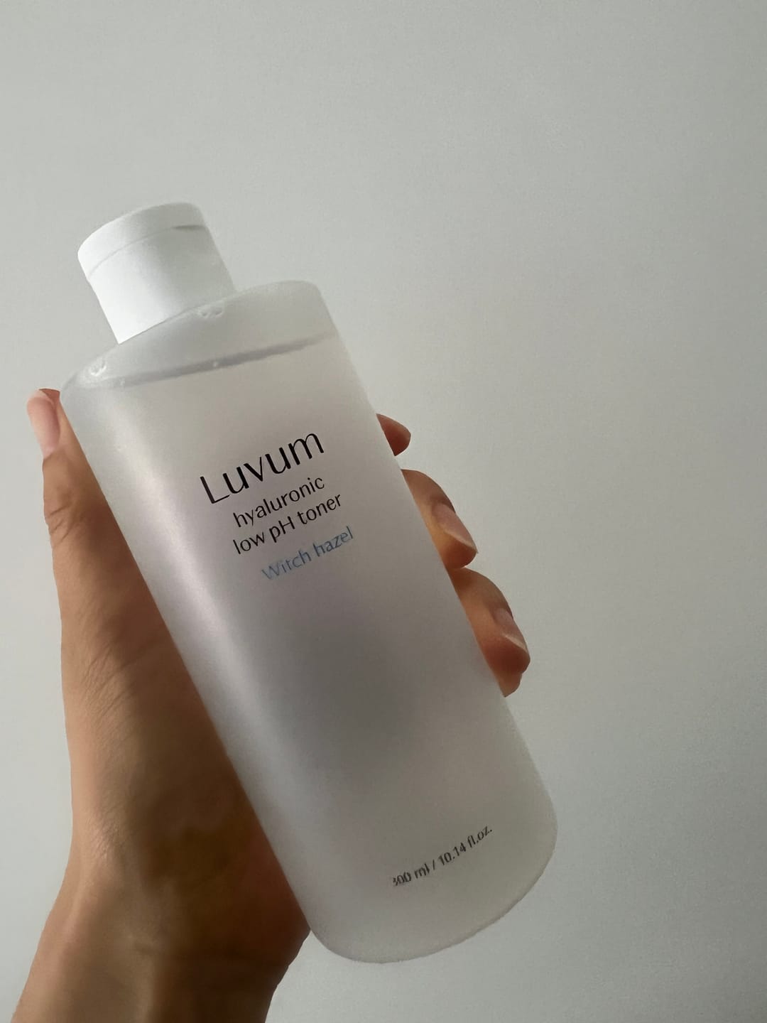 Customer photo review of Luvum Witch Hazel Hyaluronic low pH Toner 300ml