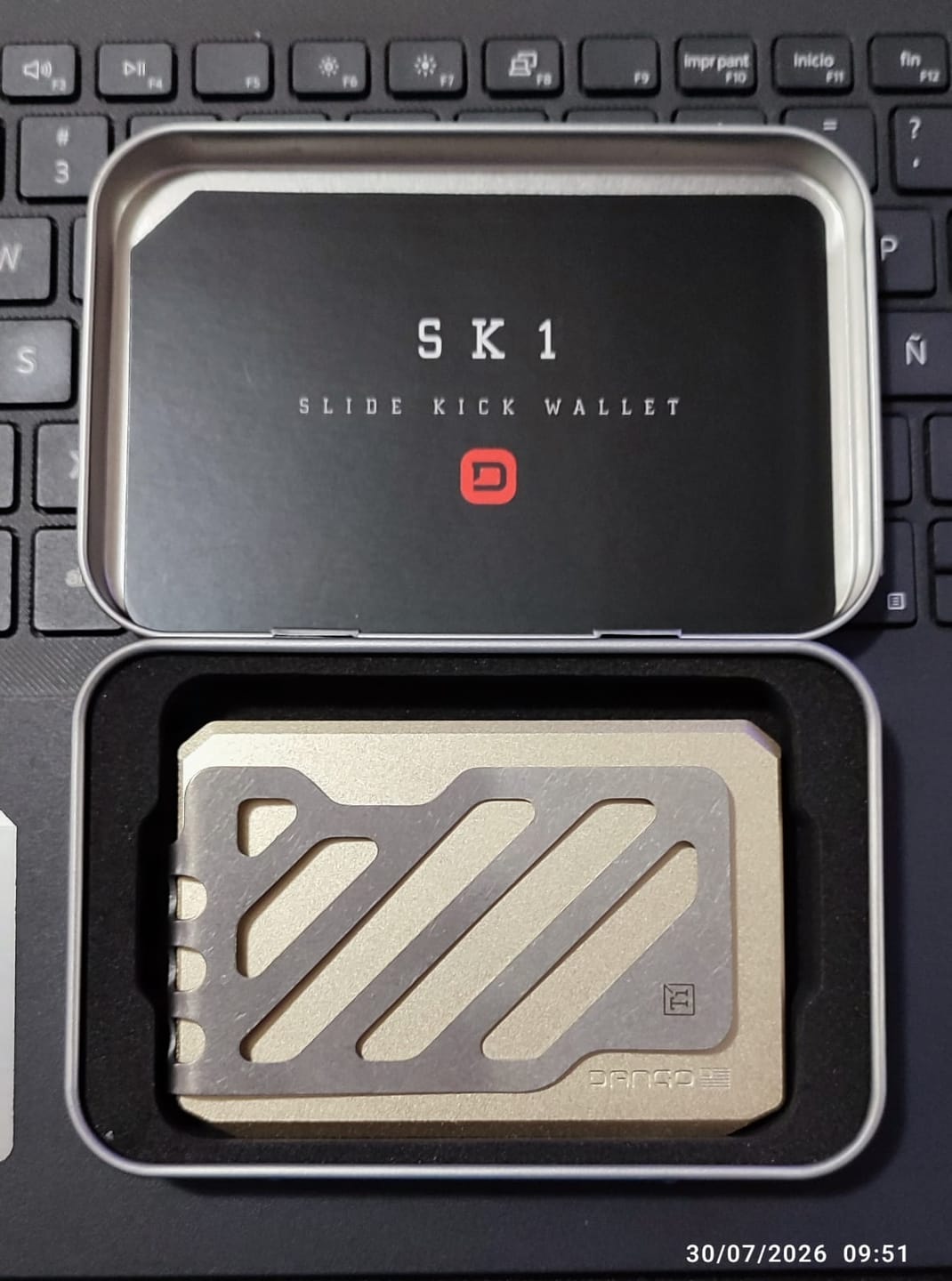 Customer photo review of SK1 Special Edition Champagne Gold Slide Kick Wallet