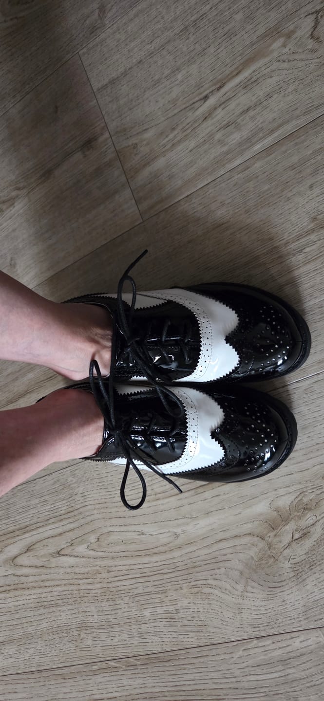 Customer photo review of Chaussures Vintage Femme Oxford Blanc