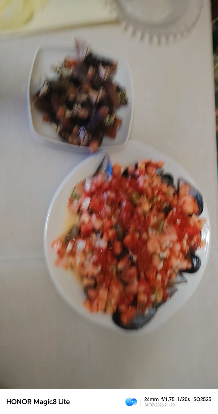 Customer photo review of Mejillones