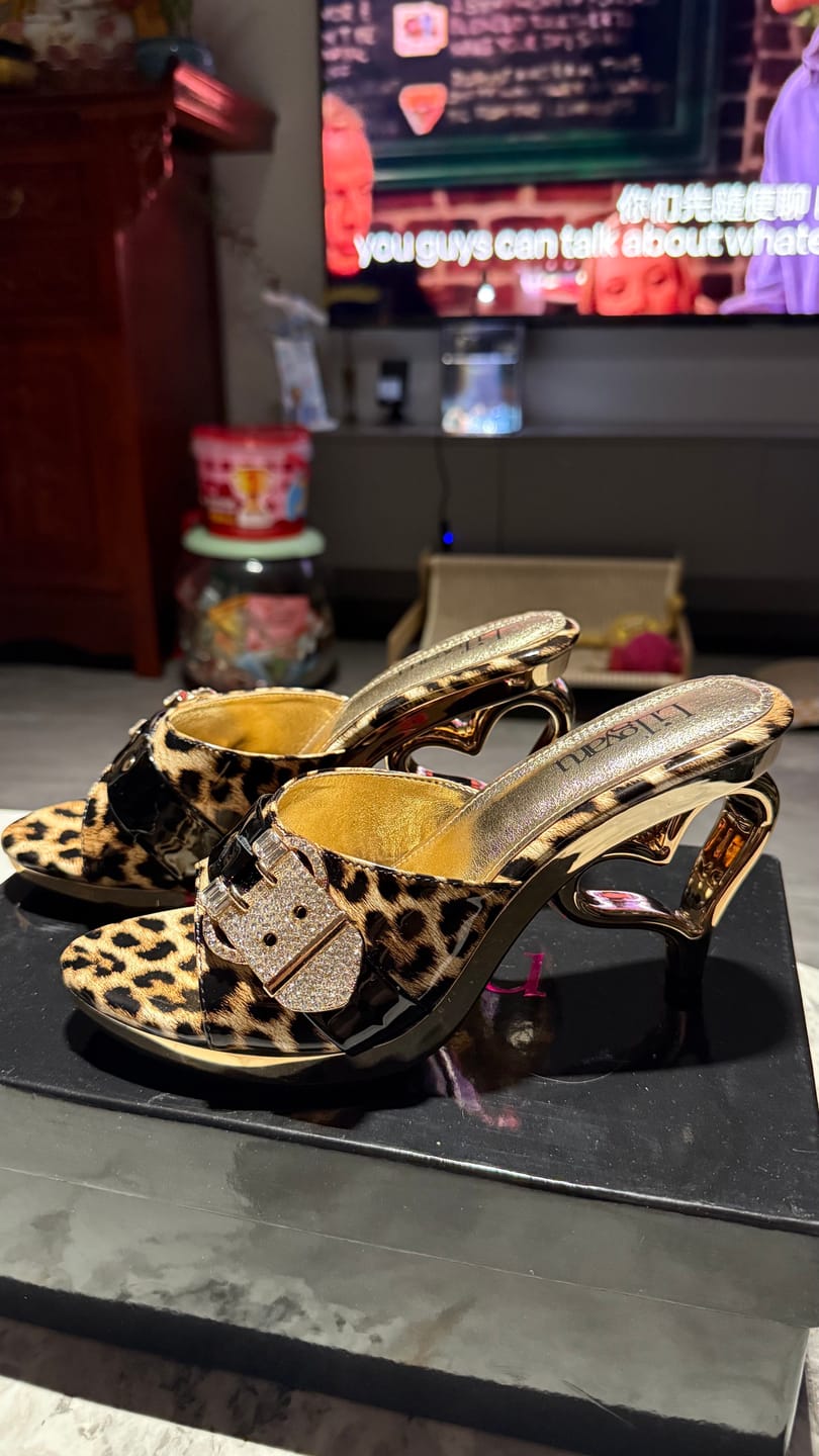 Customer photo review of Leopard Print Gold High Heels