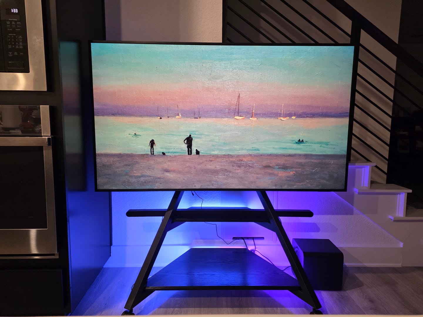 Customer photo review of Eiffel V2 FT88 TV Stand