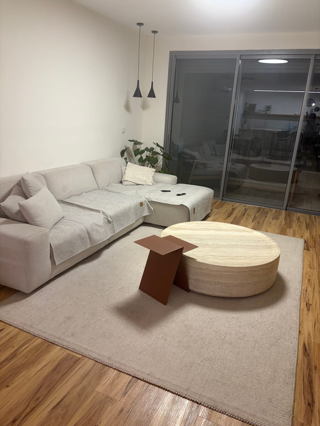 Customer photo review of שידת צד FOLD