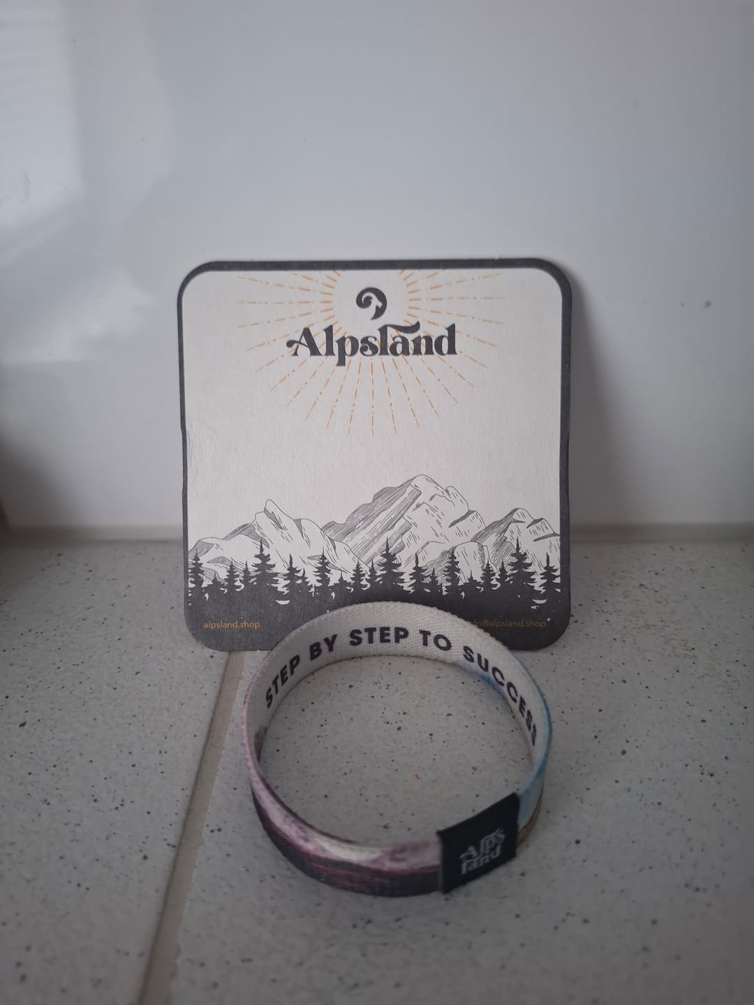 Customer photo review of Step By Step To Success - Elastisches Armband