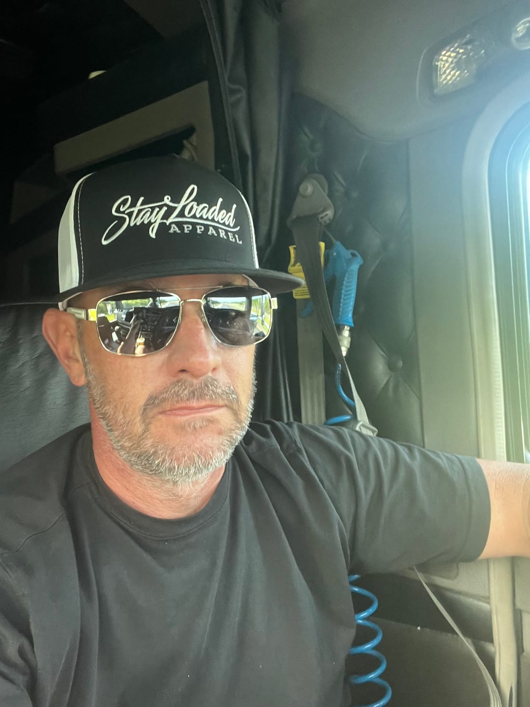 Customer photo review of Movin Series Mesh Hat - BLACK/WHITE
