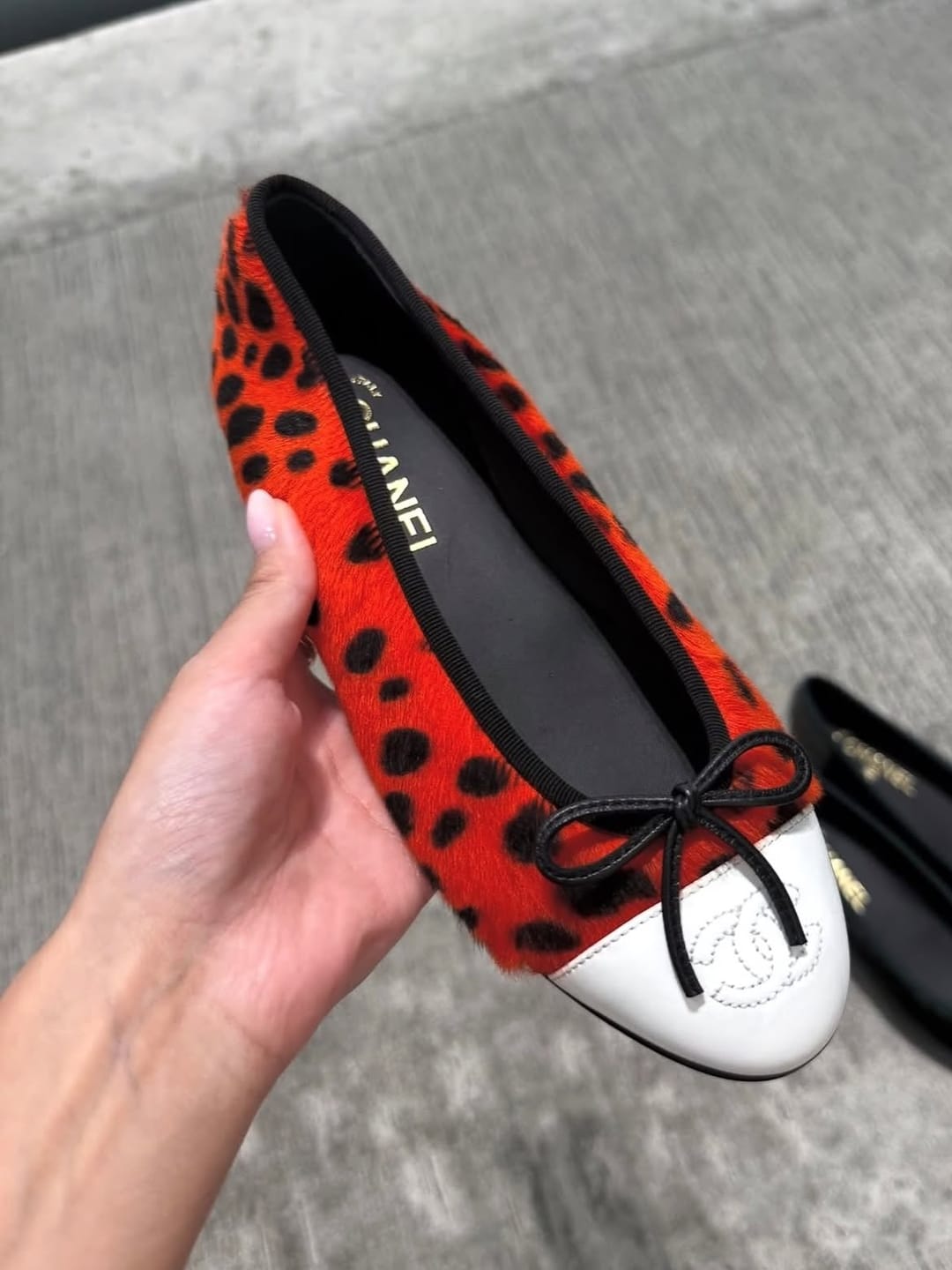 Customer photo review of Chanel 2026 Ballet Flat Horsehair Sheepskin 855999