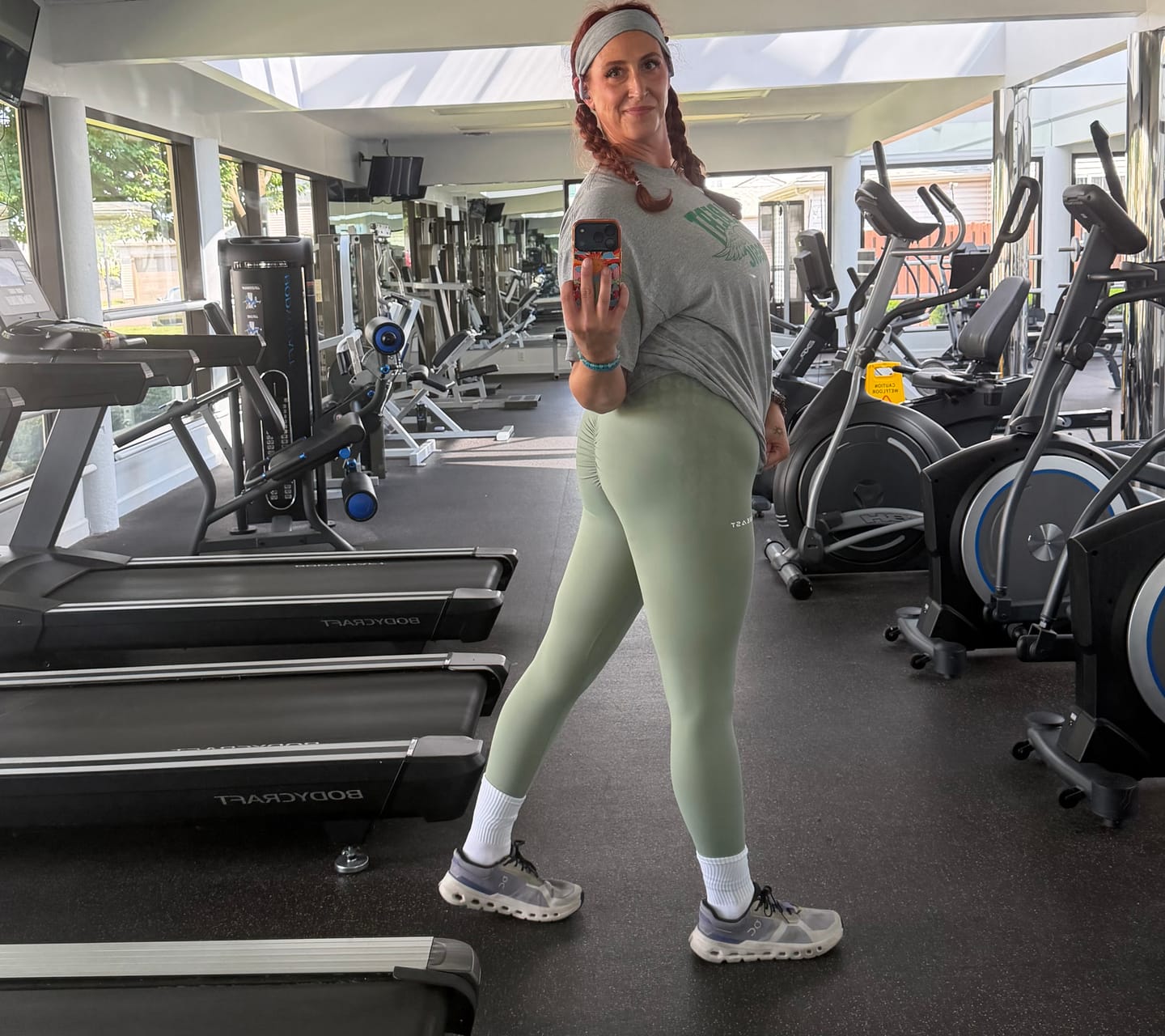 Customer photo review of Define Leggings