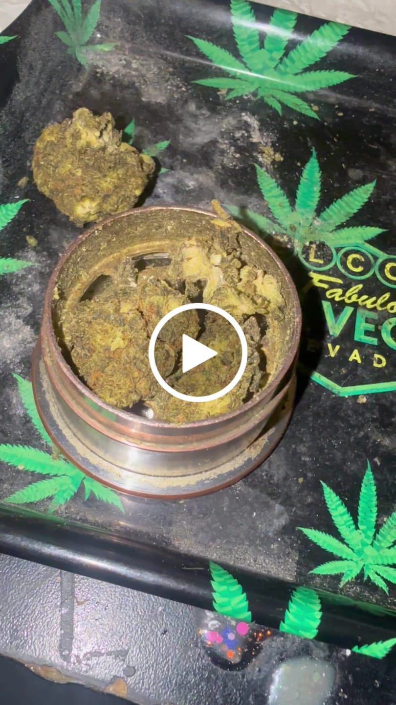 Customer video review of Cookies and Cream Minis - Bulk Minis - Hybrid