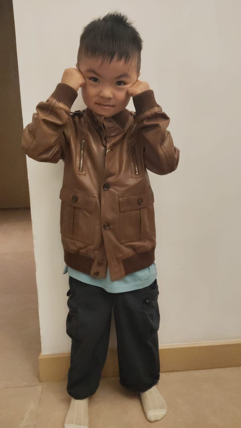 Customer photo review of GUCCI Made in Italy Brown Leather Boys Bomber Flight Jacket Size 8 Children