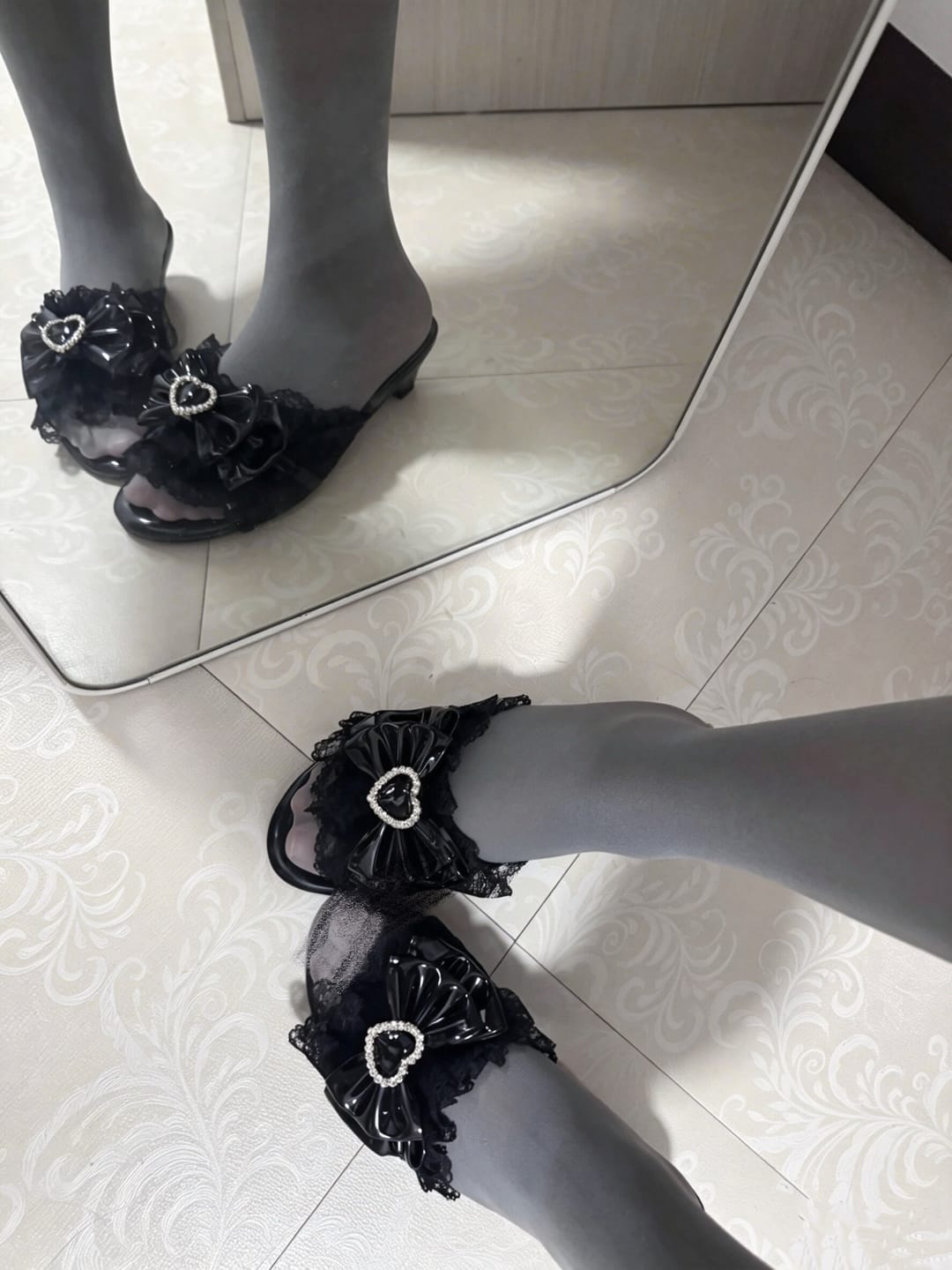 Customer photo review of Hime-style high heels, 4cm wedge heel with bow