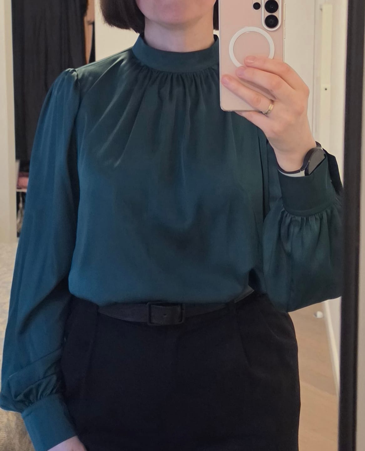 Customer photo review of Šilkinė palaidinė Monte Carlo