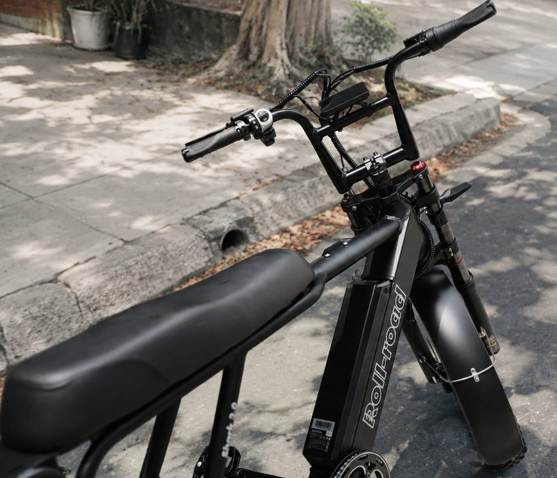 Customer photo review of Shark 3.0 Urban Fat Tire Moped Style Ebike