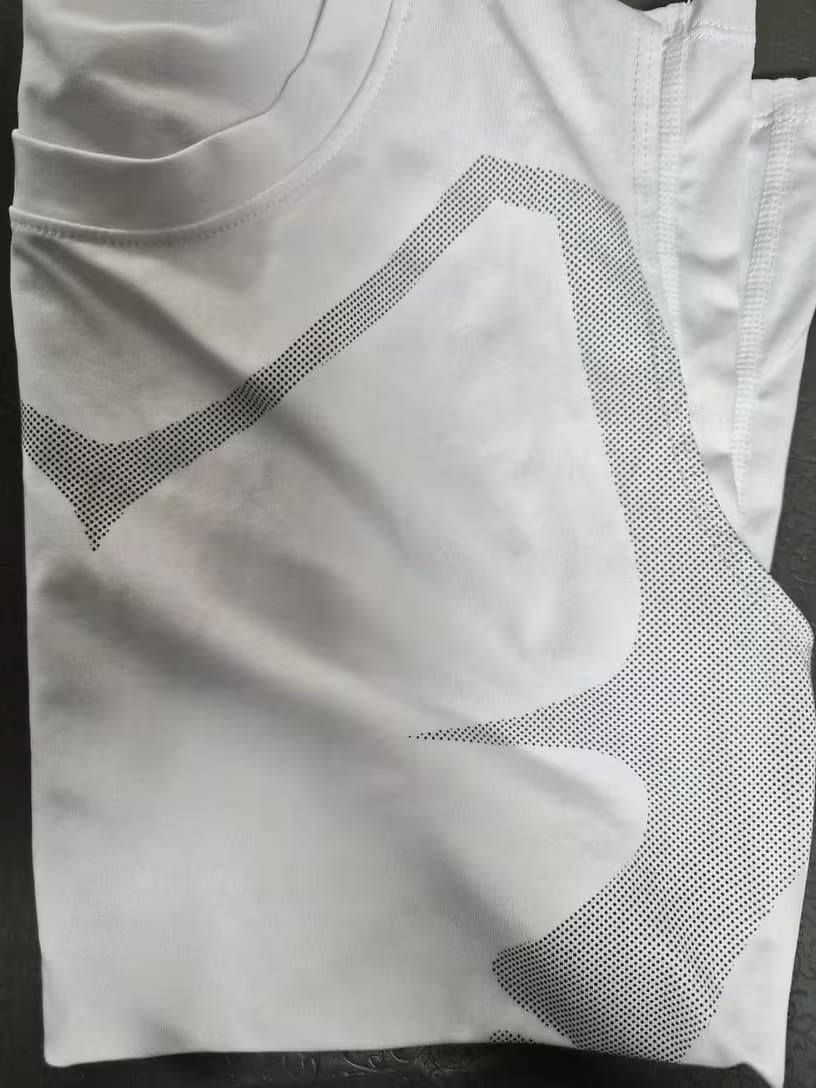 Customer photo review of NORDVEIL Compression Tank Top | Feel The Power of Confidence, Shape & Control