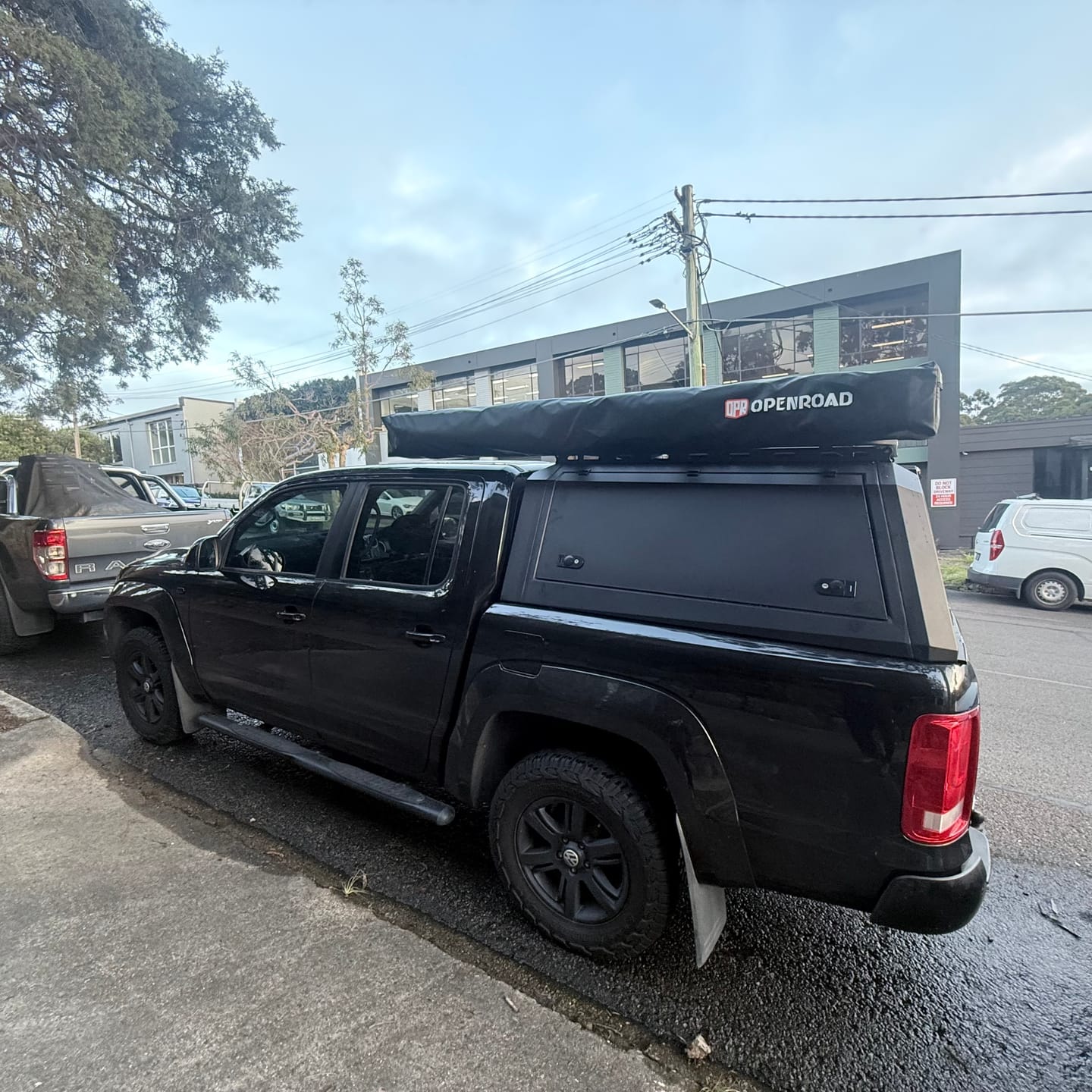 Customer photo review of OPENROAD  270 Free Standing Awning for Camping