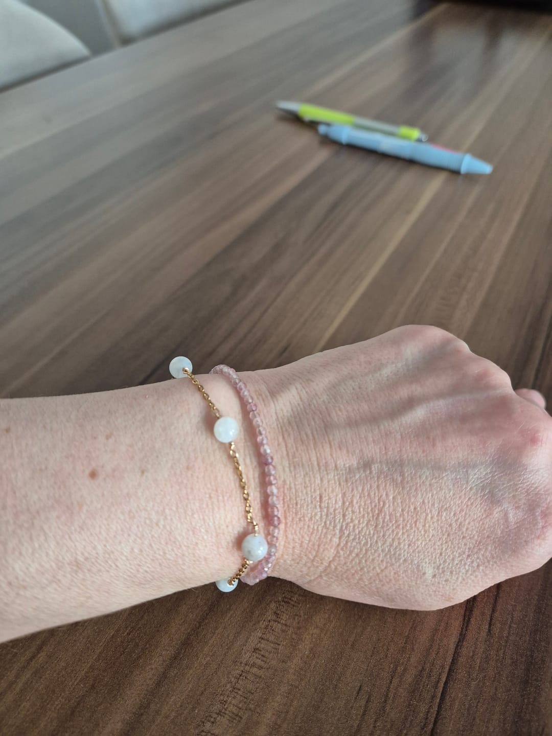 Customer photo review of Rosenquarz Armband - Perlen