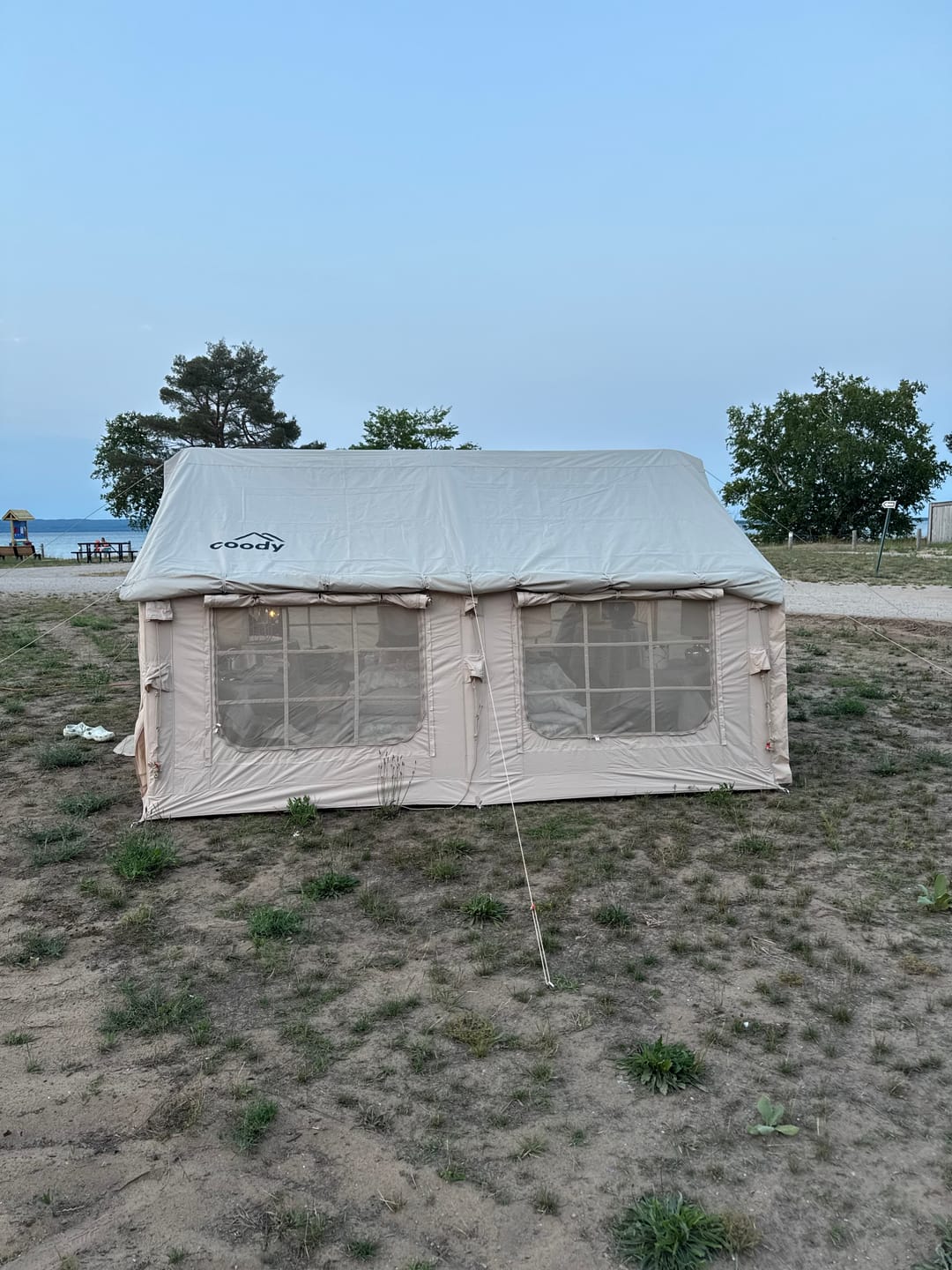 Customer photo review of Coody Familia AirTent 13.6 Beige Inflatable Tent House for Camping (2-8 Person)