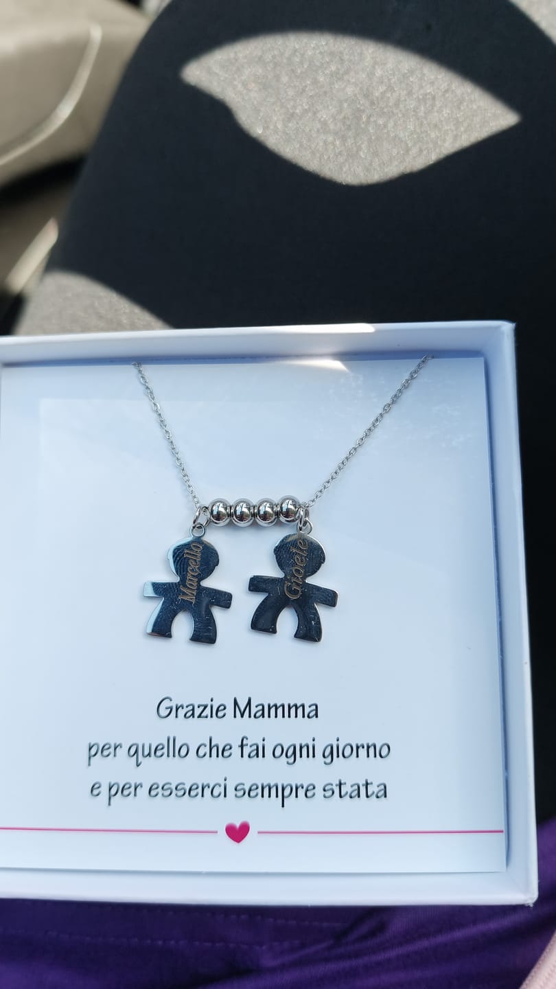 Customer photo review of Collana con bambini - I Miei Tesori