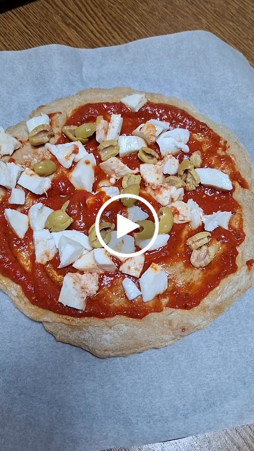 Customer video review of Base Pizza proteica