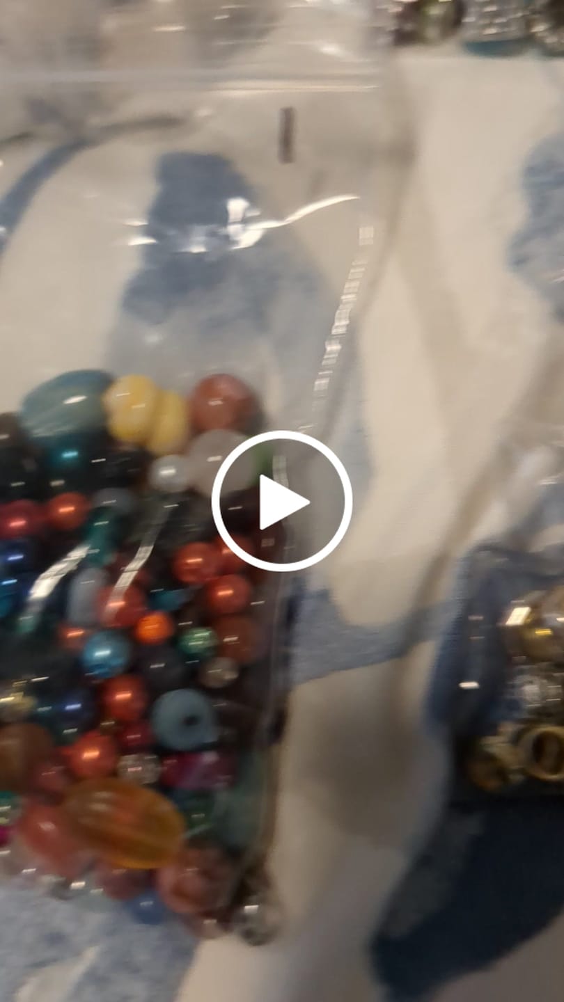 Customer video review of Multicolor Beads By the LB