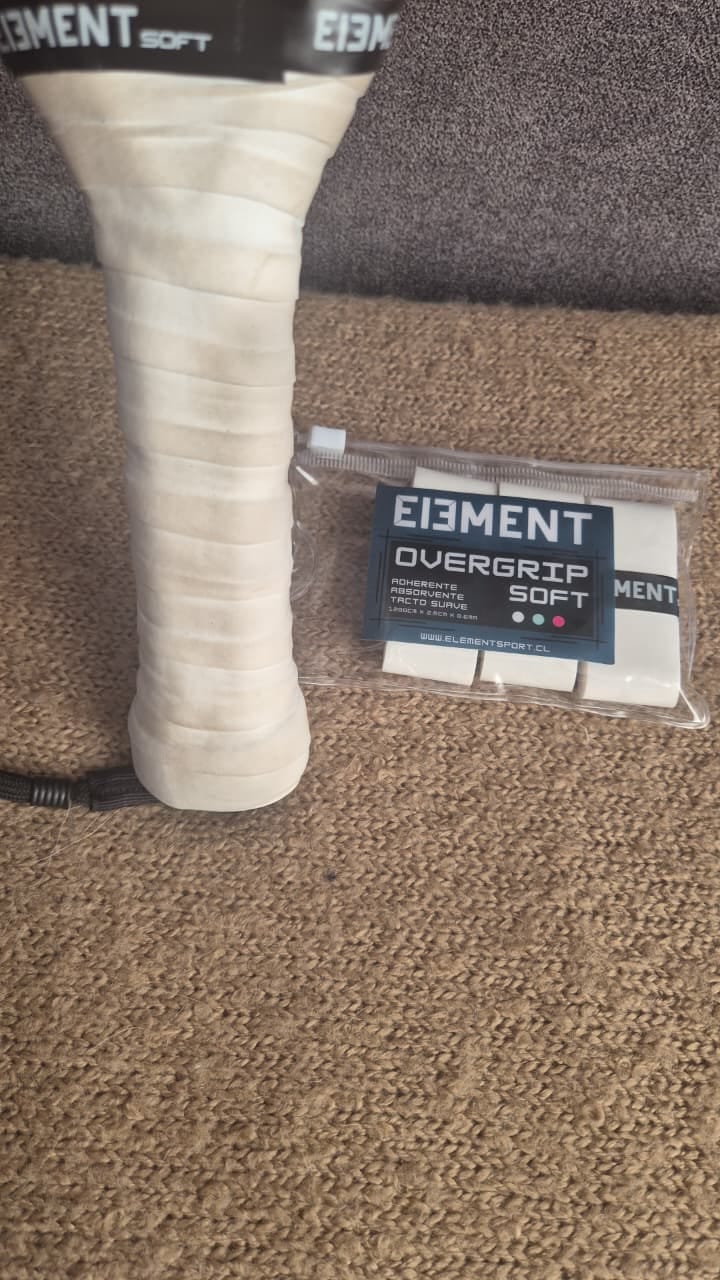 Customer photo review of Overgrips Element Soft + Envío gratis en Torta de 60 Unidades
