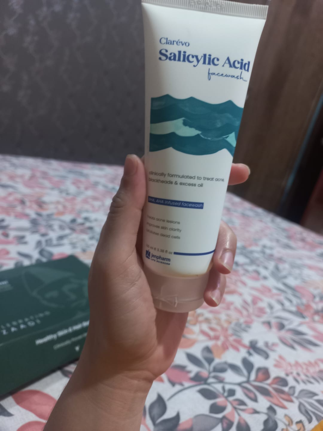 Customer photo review of Dermive Oil-Free Fragrance Free Moisturizer