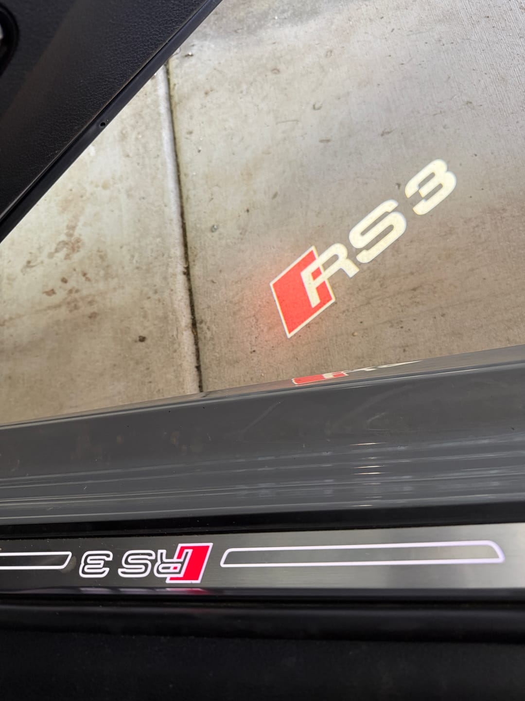 Customer photo review of AUDI DOOR LIGHTS