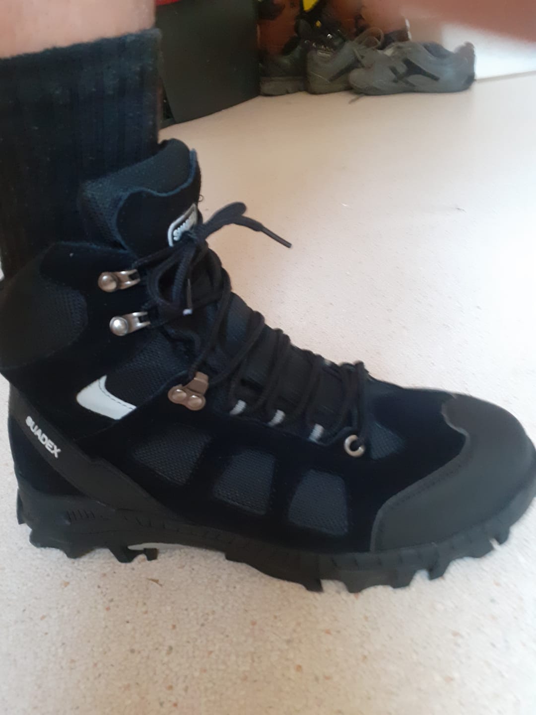 Customer photo review of Bottes de Sécurité Indestructibles à Embout en Acier