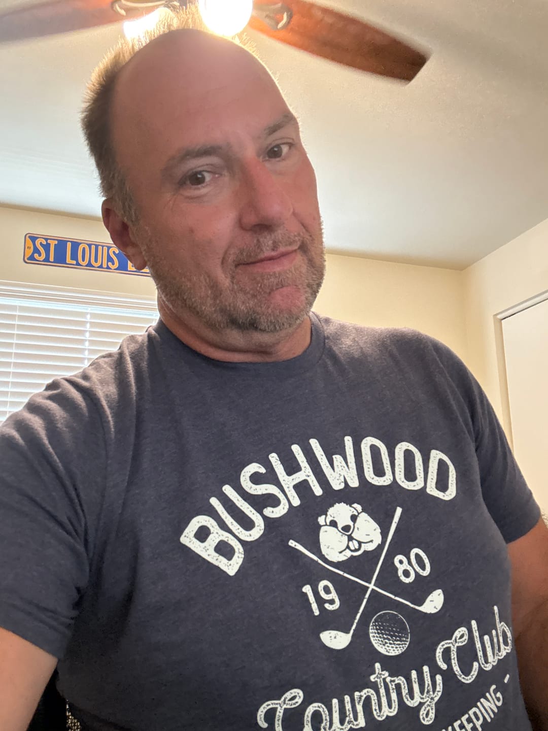 Customer photo review of Bushwood Country Club Men's/Unisex Super Soft Tee