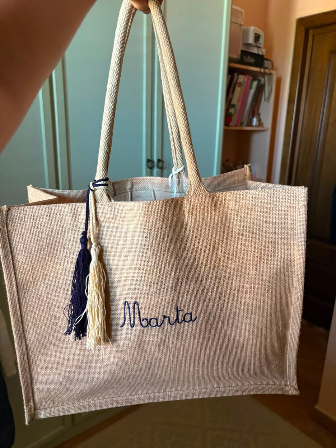 Customer photo review of Borsa Tote in Juta - Naturale