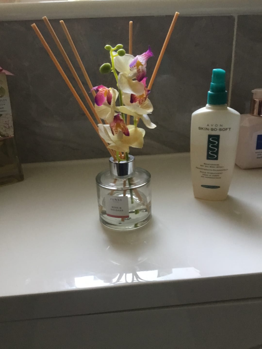 Customer photo review of Rose & Rhubarb Reed Diffuser