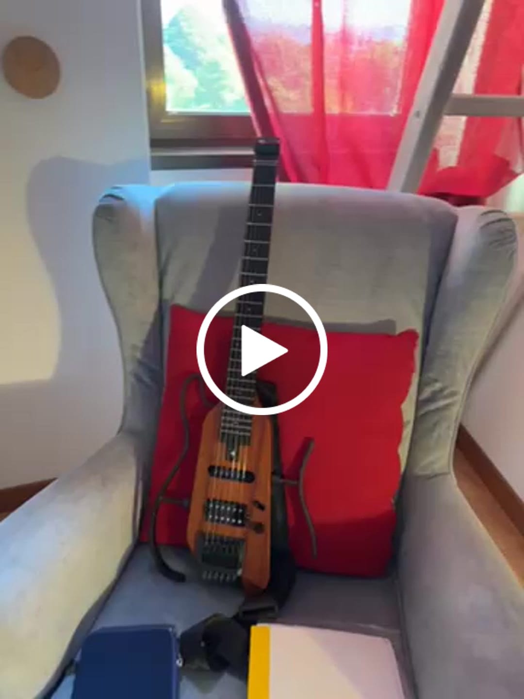 Customer video review of Donner HUSH X Chitarra elettrica da viaggio ultraleggera senza testa