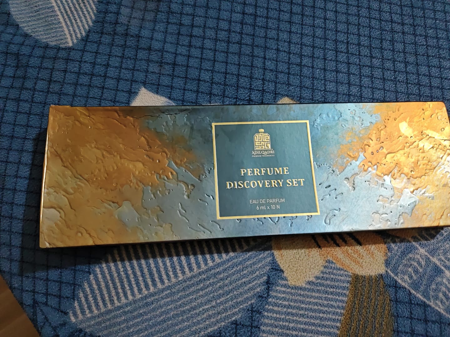 Customer photo review of Perfume Sample Discovery Set – 10 Mini Perfume Sprays (6ml Each)