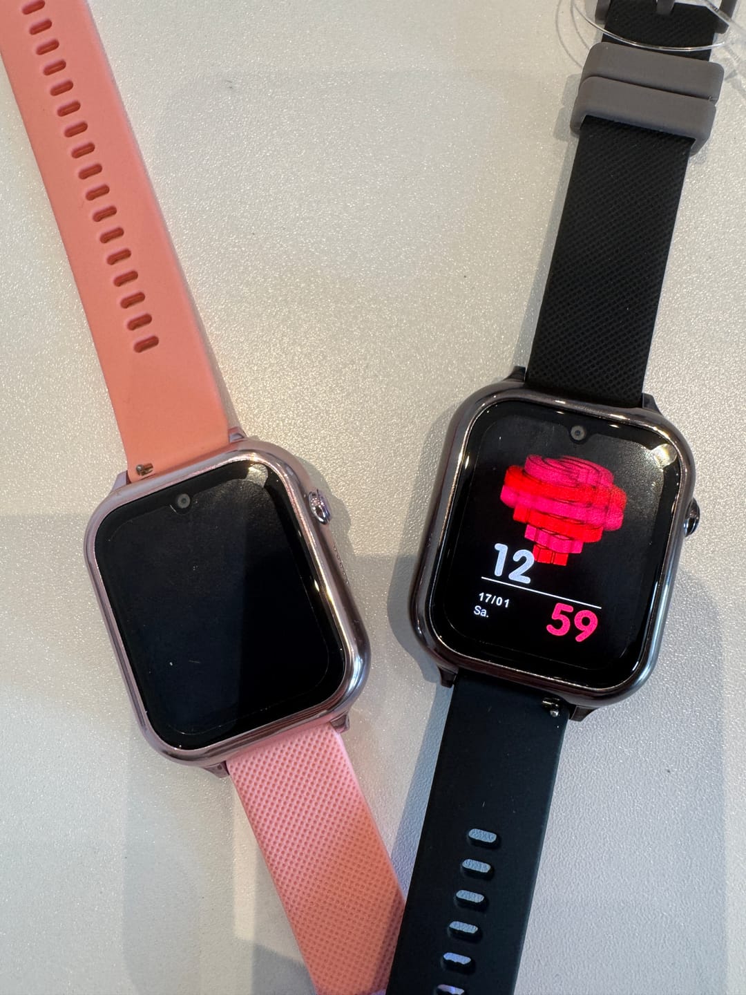 Customer photo review of Filapen Orbit 4G Kinder-Smartwatch mit GPS, SOS & Telefon