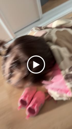 Customer video review of Nomad Hoodie