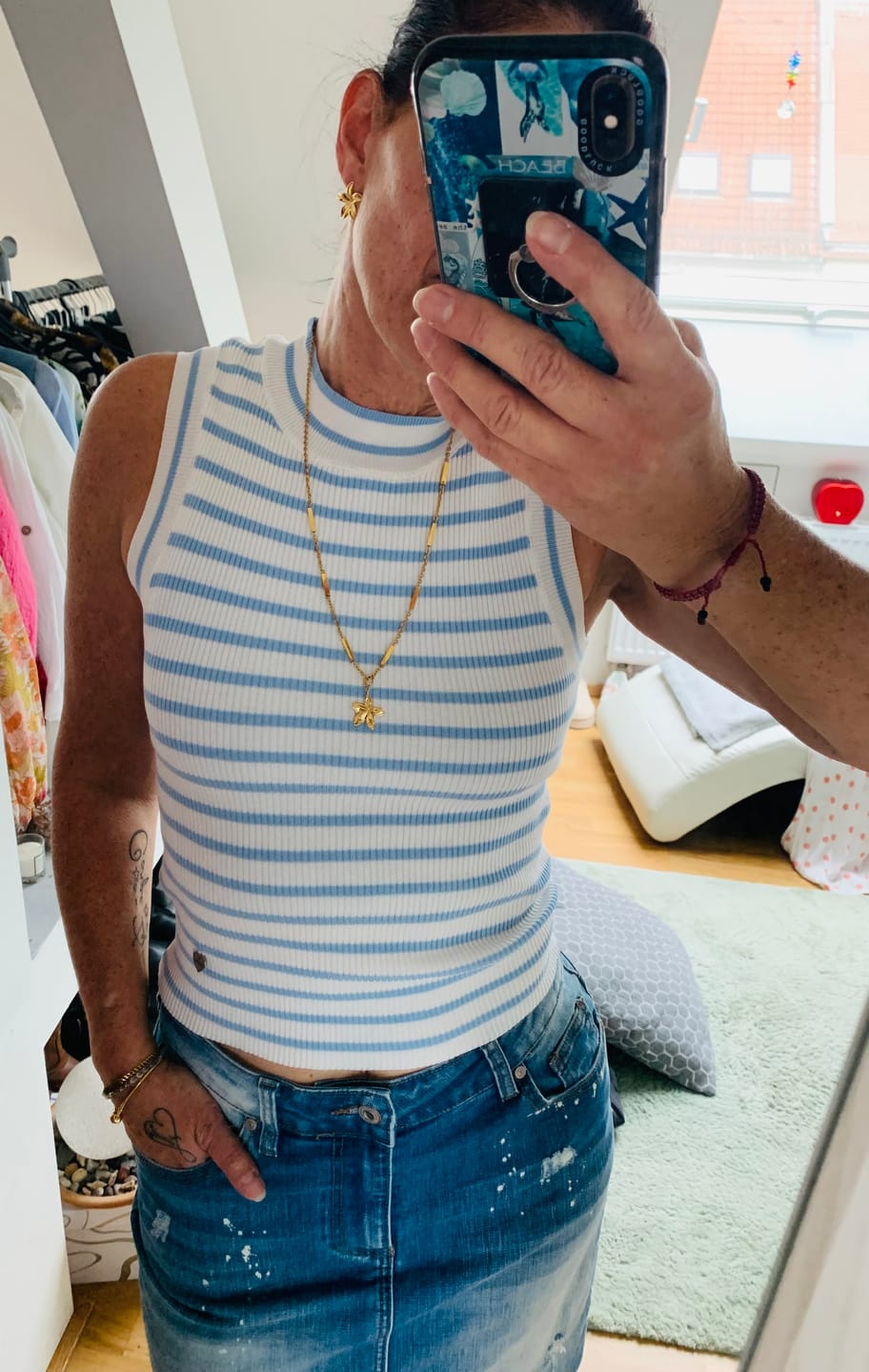 Customer photo review of "Cara Stripes" schönes Stricktop aus Viscose - weiß/ hellblau