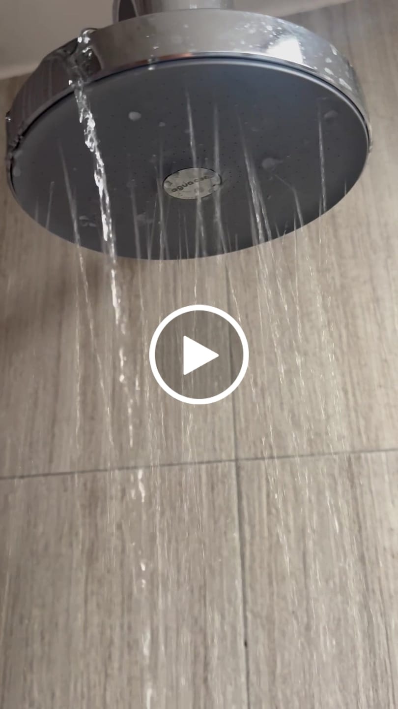 Customer video review of Ducha Purificadora Aguacero