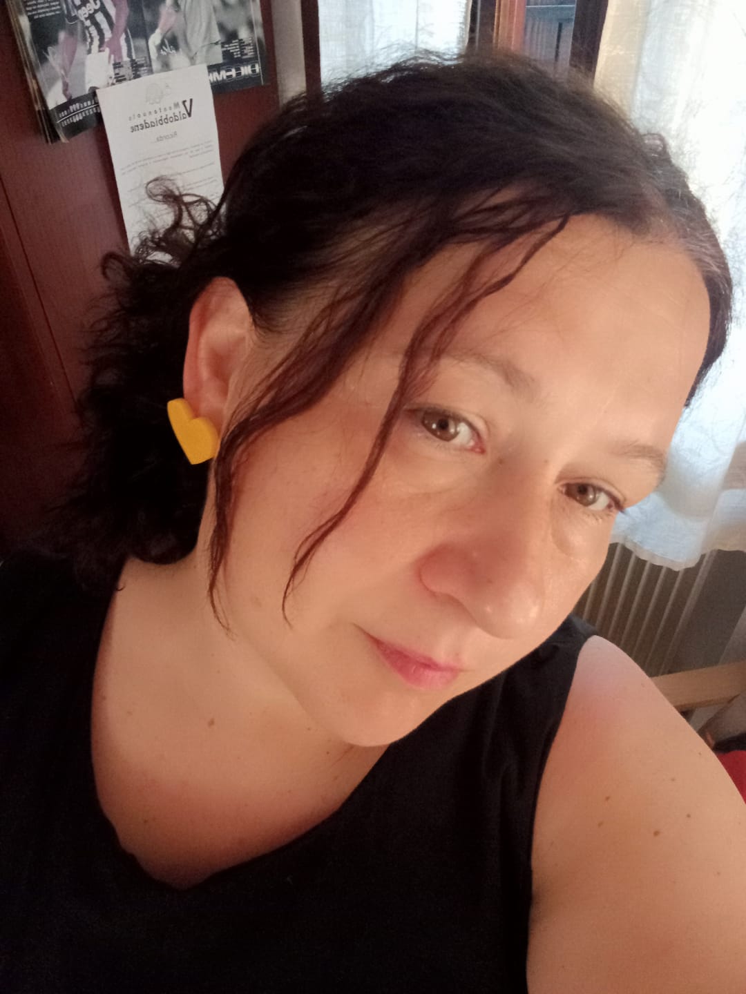 Customer photo review of Cuore M – Orecchini in Plexiglas