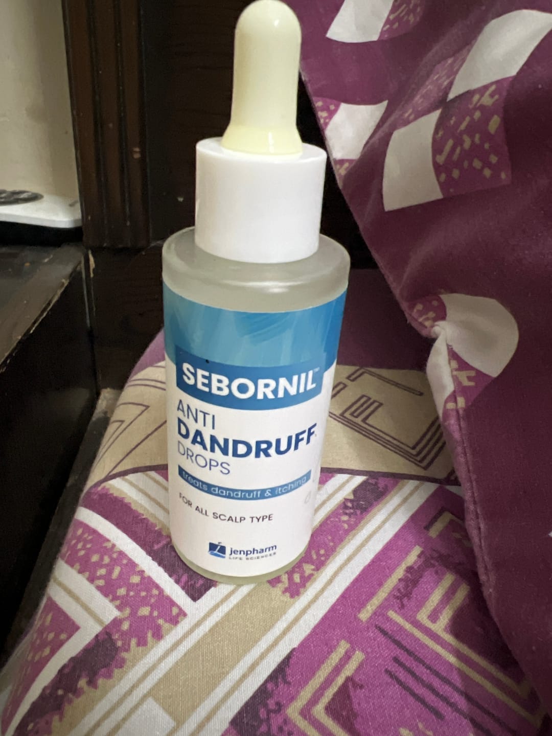 Customer photo review of Sebornil Anti Dandruff Drops
