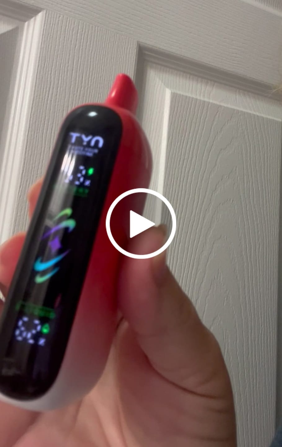 Customer video review of TYN 50000 Puffs