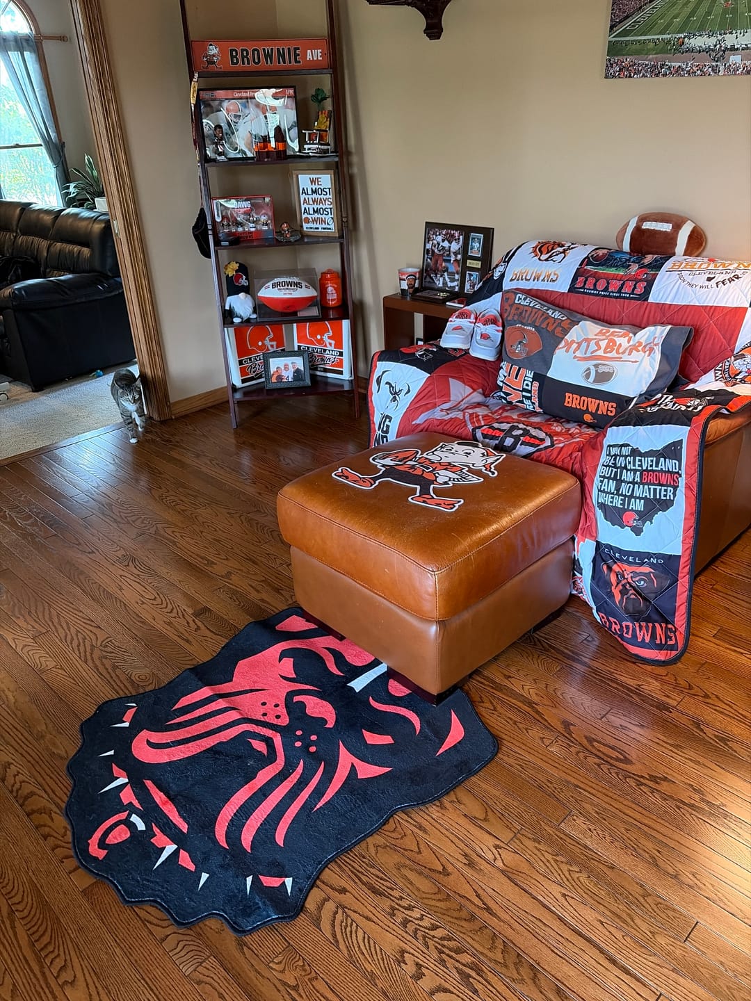 Customer photo review of Cleveland Browns Logo Rug